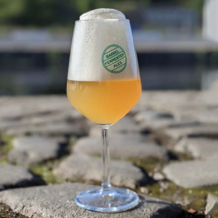 Allegra Red Wine 17.25oz Glass Thumbnail